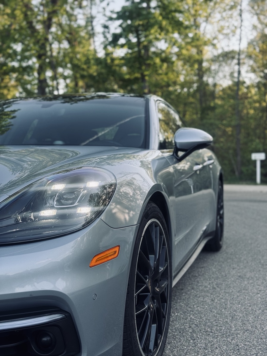 Headlight detail
