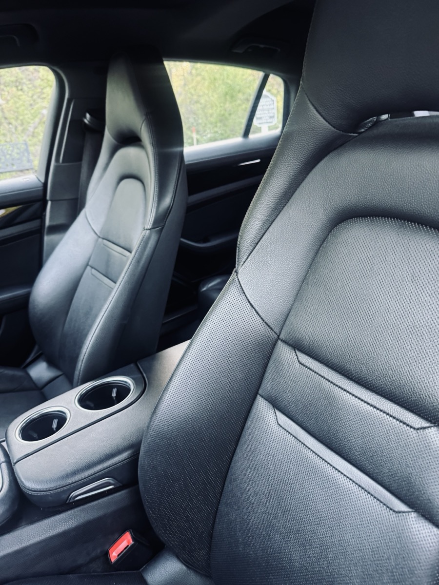 Back seats detail